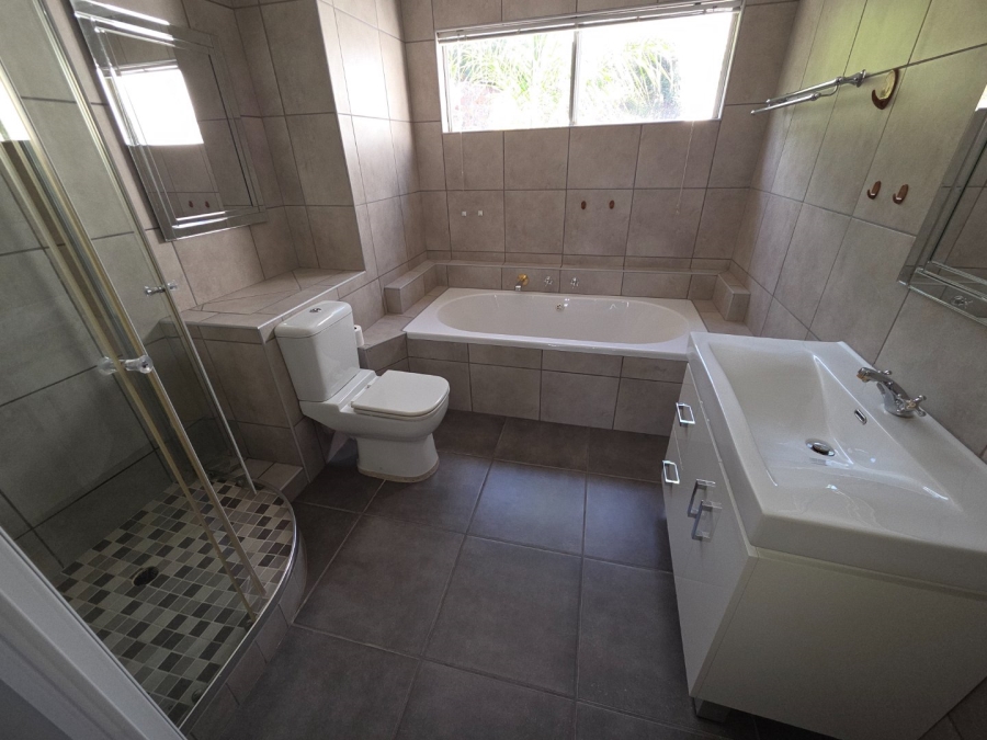 3 Bedroom Property for Sale in Waverley Free State